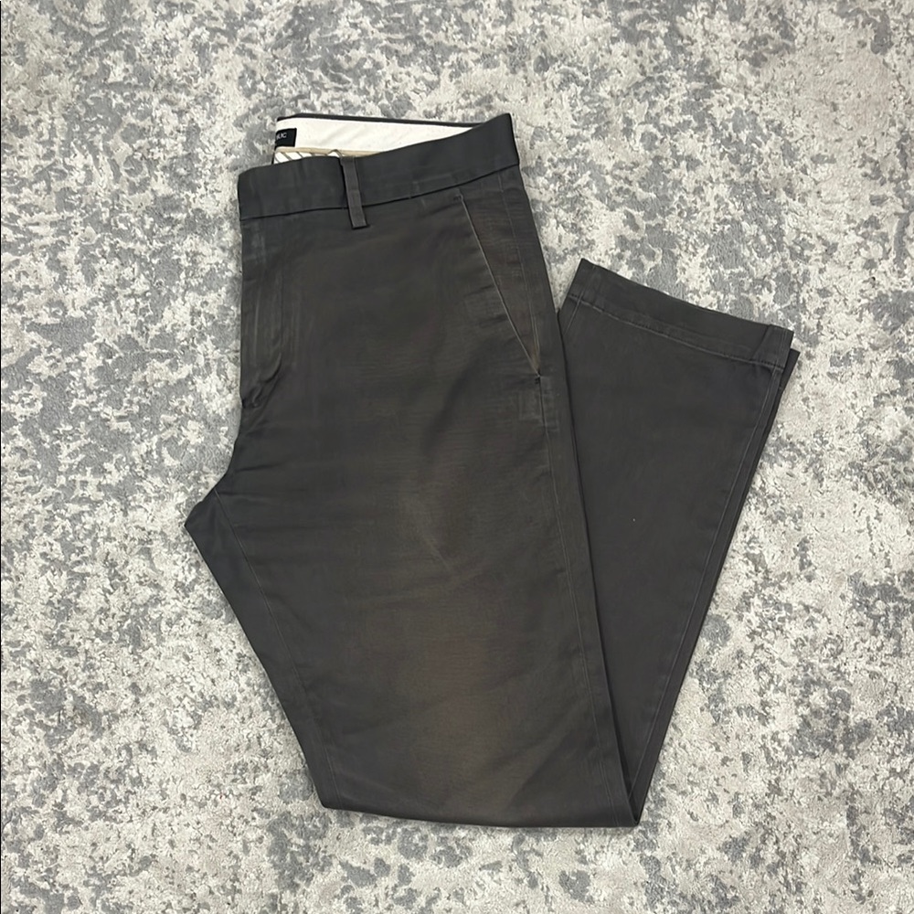 Banana Republic Aiden Chino Pants